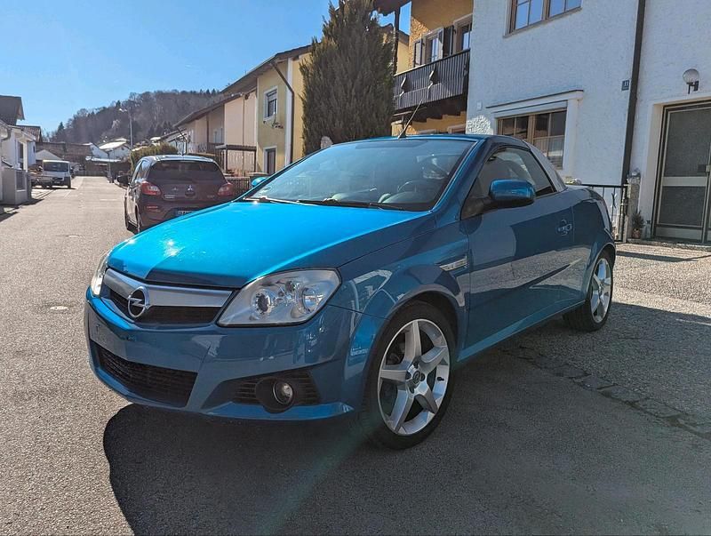 Gebraucht Opel Tigra 90 PS (66 kW) 2006 Blau Cabrio