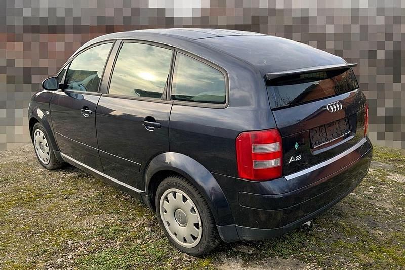 Gebraucht Audi A2 75 PS (55 kW) 2001 Blau Kleinwagen