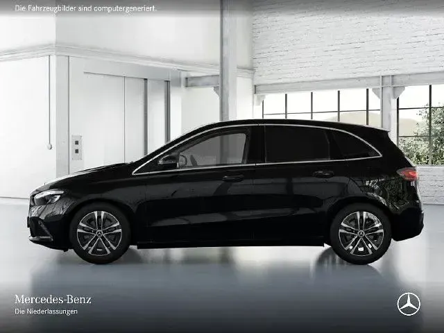 Gebraucht Mercedes B200 Advanced 163 PS (119 kW) 2025 Schwarz Kleinwagen