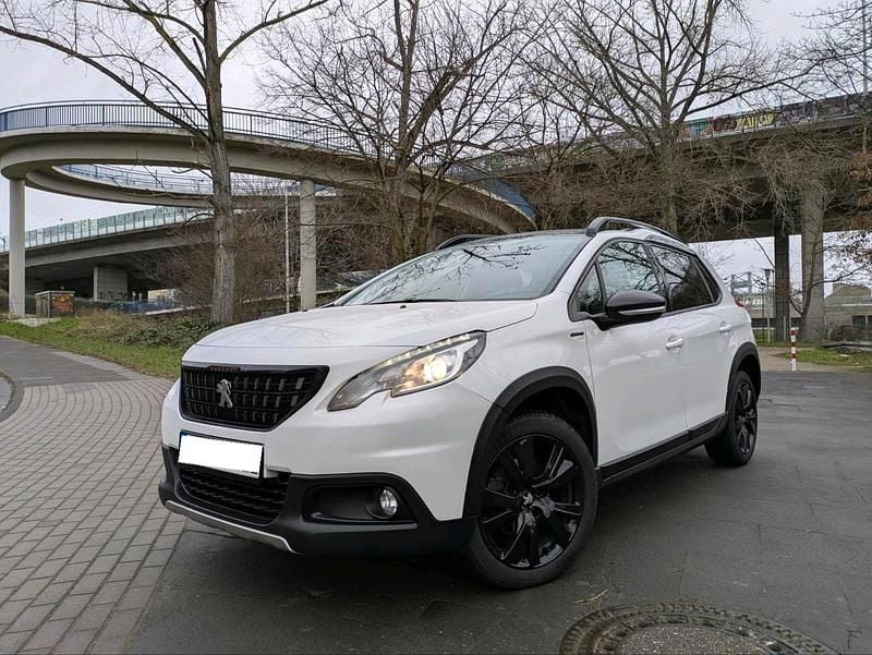 Weiß Gebraucht 2017 Peugeot 2008 GT-line SUV | 8.500 € (Fairer Preis) - Bild 1/4