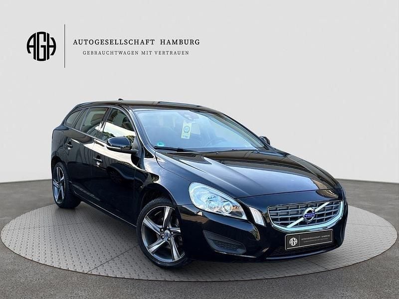 Gebraucht Volvo V60 R-Design 114 PS (83 kW) 2012 Schwarz Kombi
