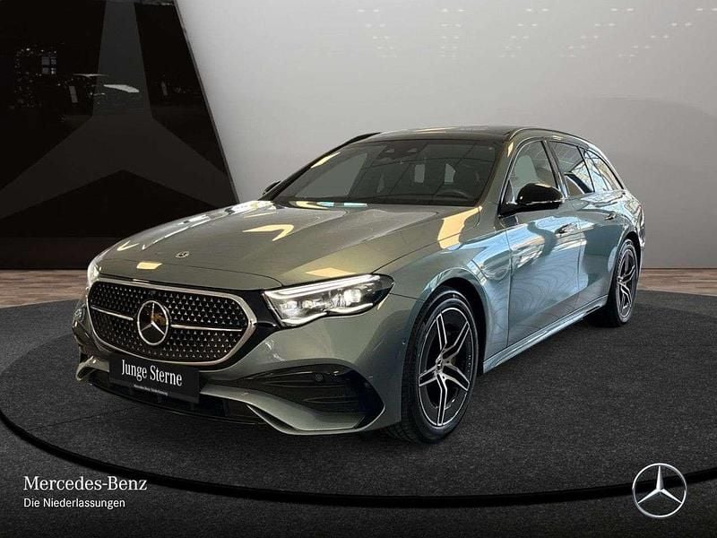 Gebraucht Mercedes E300 AMG 204 PS (150 kW) 2024 Verdesilber Kombi