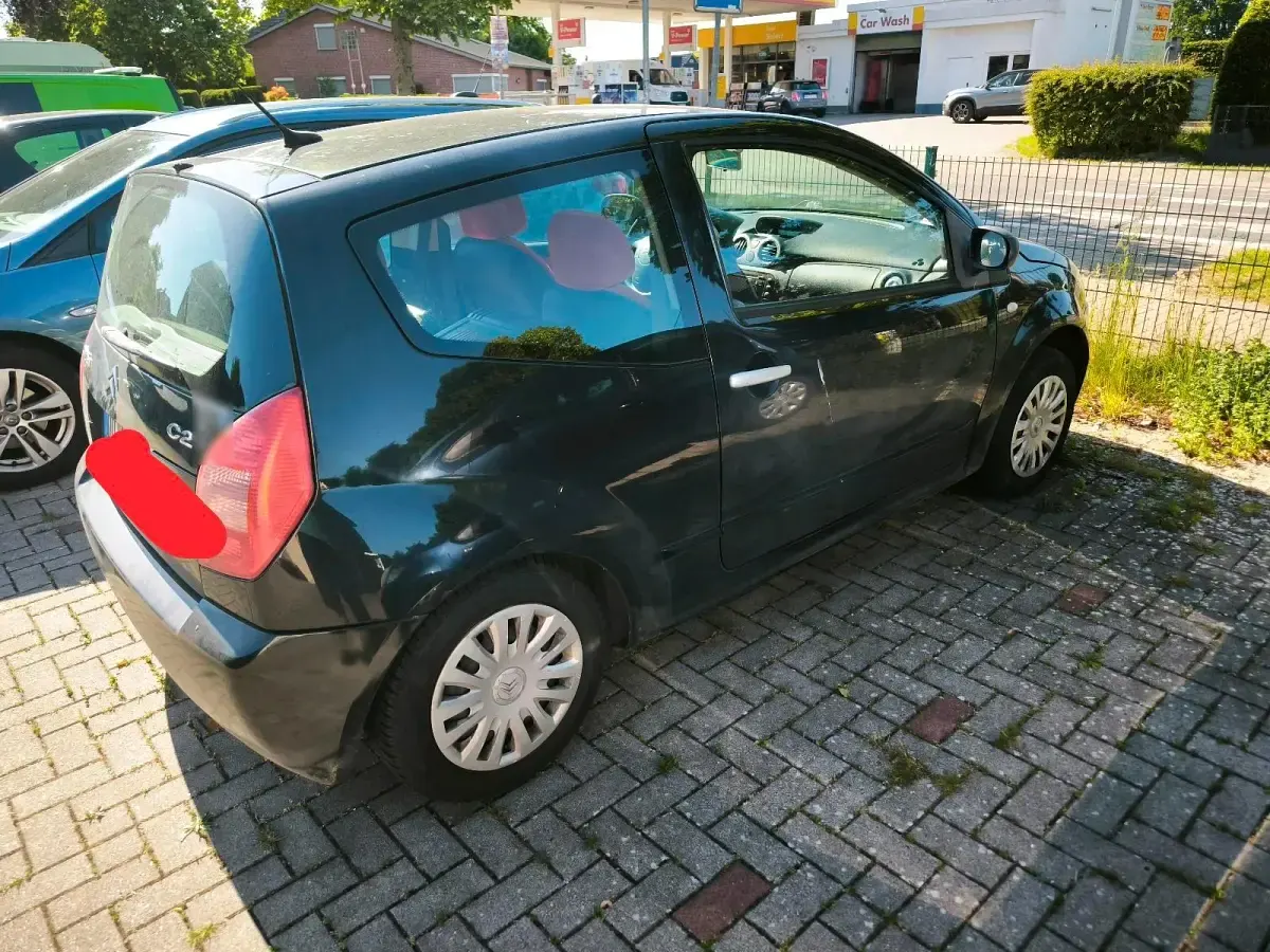 Gebraucht Citroën C2 75 PS (55 kW) 2004 Schwarz Kleinwagen
