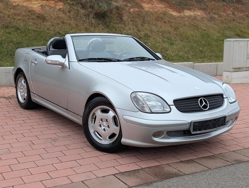 Silber Gebraucht 2000 Mercedes SLK200 Cabrio | 2.950 € (Superpreis) - Bild 1/4