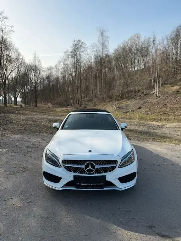 Gebraucht Mercedes C200 184 PS (135 kW) 2017 Weiß Cabrio