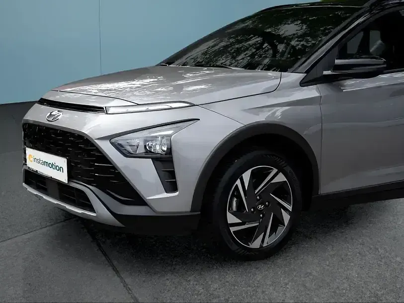 Gebraucht Hyundai Bayon 101 PS (74 kW) 2022 Grau SUV