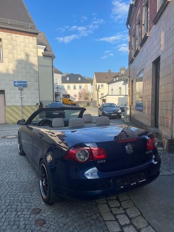 Gebraucht VW Eos 150 PS (110 kW) 2008 Blau Cabrio