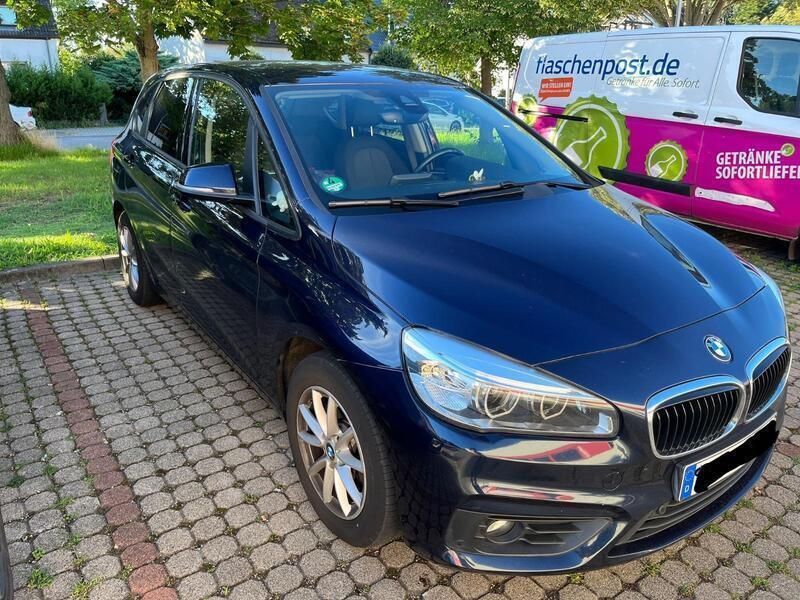 Blau Gebraucht 2014 BMW 218 Kombi | 12.000 € (Fairer Preis) - Bild 1/4