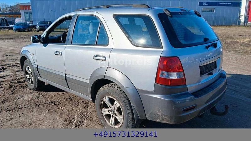 Gebraucht Kia Sorento 140 PS (102 kW) 2006 Silber / grau SUV