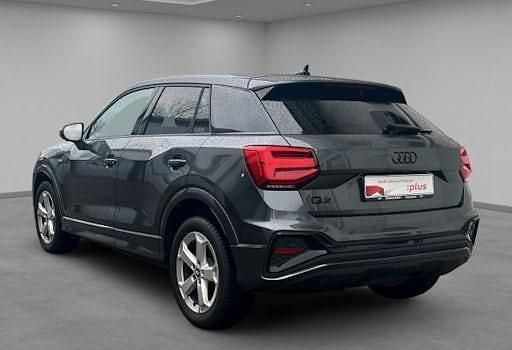 Gebraucht Audi Q2 S-Line 150 PS (110 kW) 2025 Grau SUV