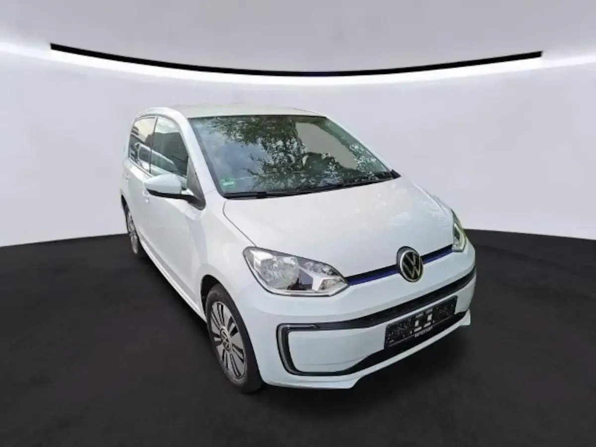 Gebraucht VW e-up! Style 61 kW (83 PS) 2022 Pure white Kleinwagen