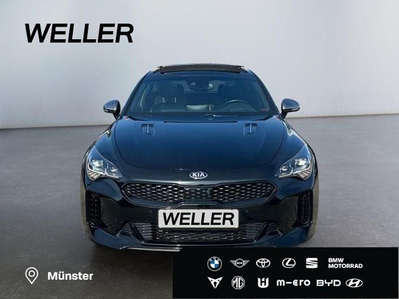 Gebraucht Kia Stinger GT 366 PS (269 kW) 2018 Auroraschwarz metallic Kleinwagen