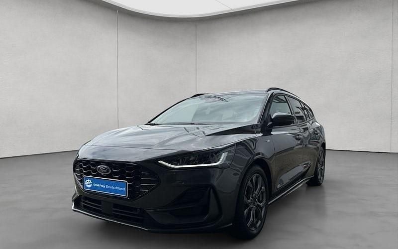 Grau Gebraucht 2024 Ford Focus ST-Line X Kombi | 24.900 € (Guter Preis) - Bild 1/4