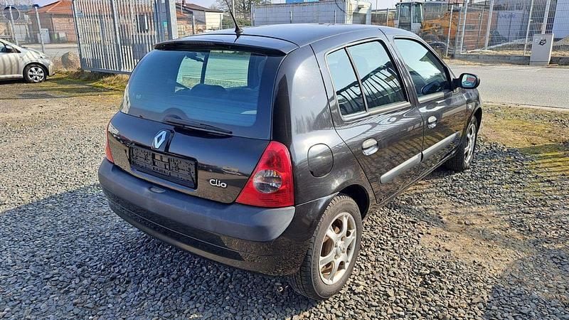 Gebraucht Renault Clio II Campus 58 PS (42 kW) 2006 Schwarz Kleinwagen