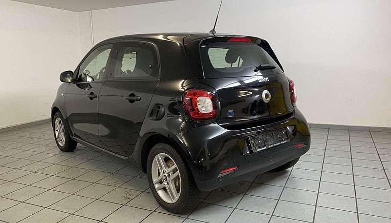 Gebraucht Smart ForFour Electric Drive 60 kW (82 PS) 2020 Schwarz Kleinwagen