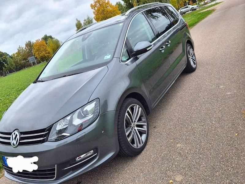 Gebraucht VW Sharan Comfortline 200 PS (147 kW) 2014 Grau Van / Kleinbus