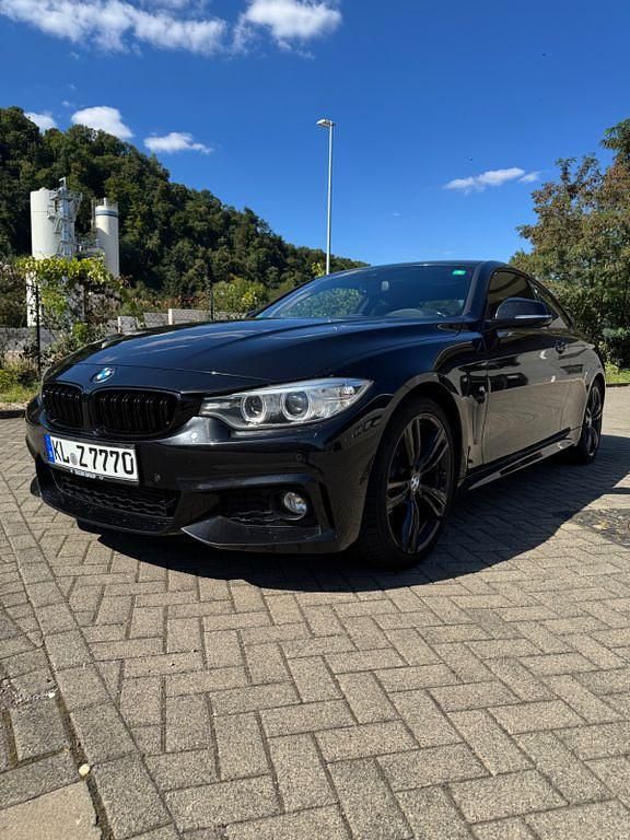 Schwarz Gebraucht 2017 BMW 420 M Sport Coupé | 24.500 € (Etwas zu teuer) - Bild 1/4