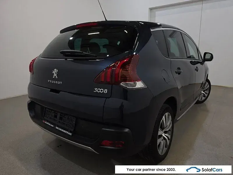 Gebraucht Peugeot 3008 Allure 156 PS (114 kW) 2015 Blau Kombi