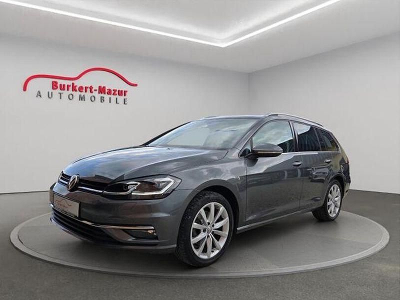 Grau Gebraucht 2018 VW Golf VII Highline Kombi | 19.985 € (Etwas zu teuer) - Bild 1/4
