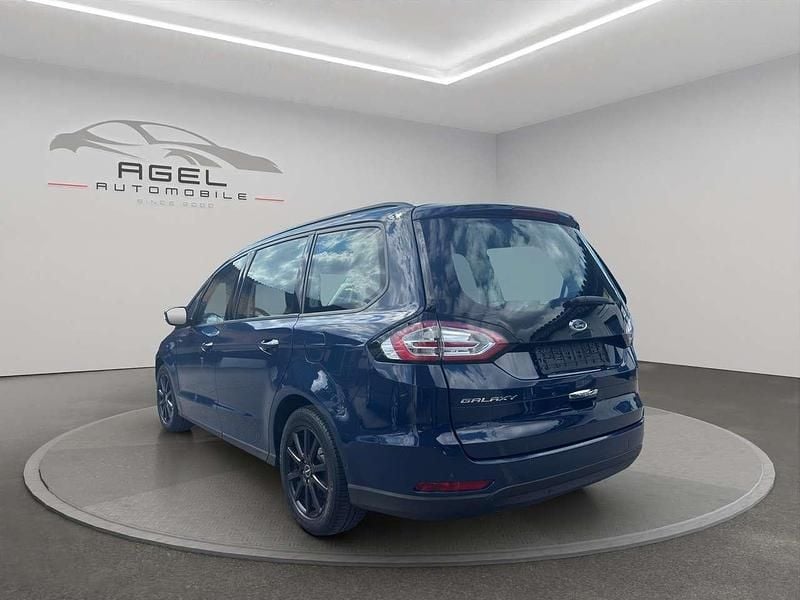 Gebraucht Ford Galaxy Trend 150 PS (110 kW) 2016 Blazerblau Van / Kleinbus