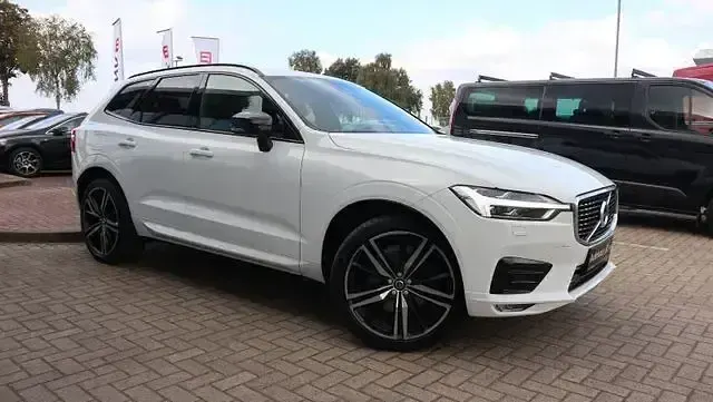 Gebraucht Volvo XC60 R-Design 235 PS (172 kW) 2019 Weiß SUV