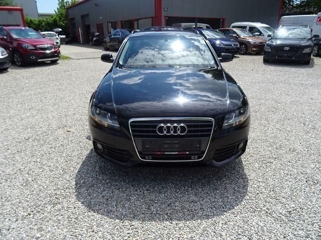 Gebraucht Audi A4 Attraction 120 PS (88 kW) 2016 Brillantschwarz Kombi