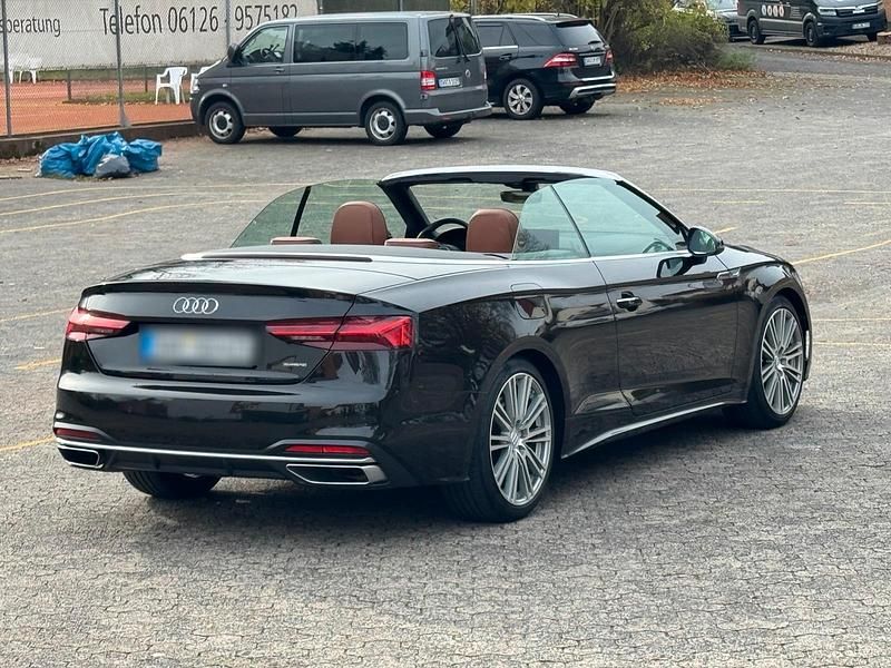 Braun Gebraucht 2024 Audi A5 Cabriolet Cabrio | 44.900 € (Superpreis) - Bild 1/4