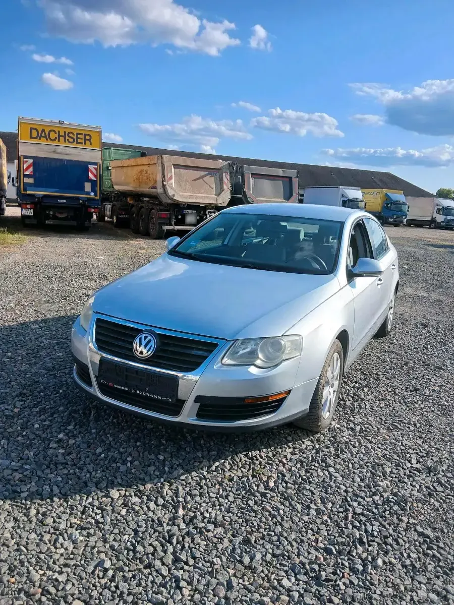 Gebraucht VW Passat 2005 Silber Limousine