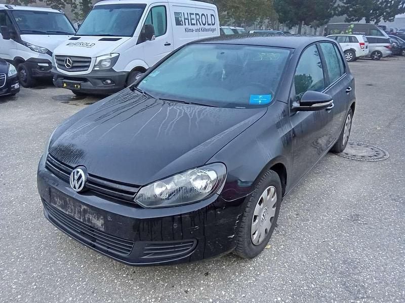 Deep black perleffekt Gebraucht 2009 VW Golf VI Trendline Limousine | 2.000 € (Superpreis) - Bild 1/4
