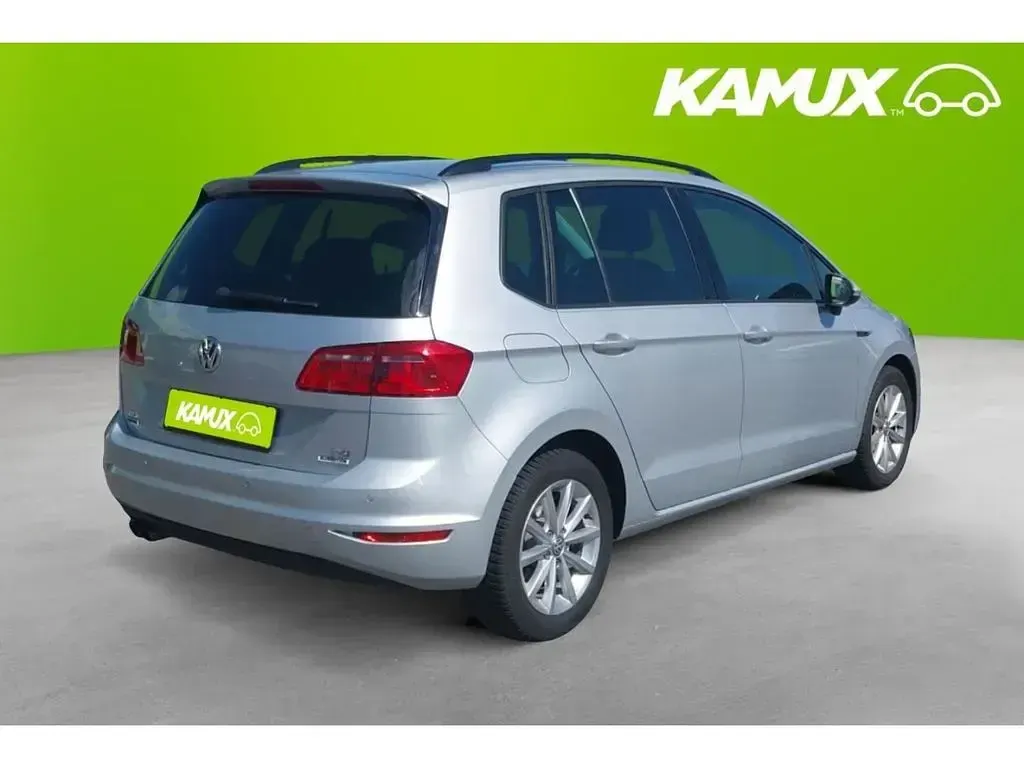 Gebraucht VW Golf Sportsvan LOUNGE 125 PS (91 kW) 2016 Silber Van / Kleinbus
