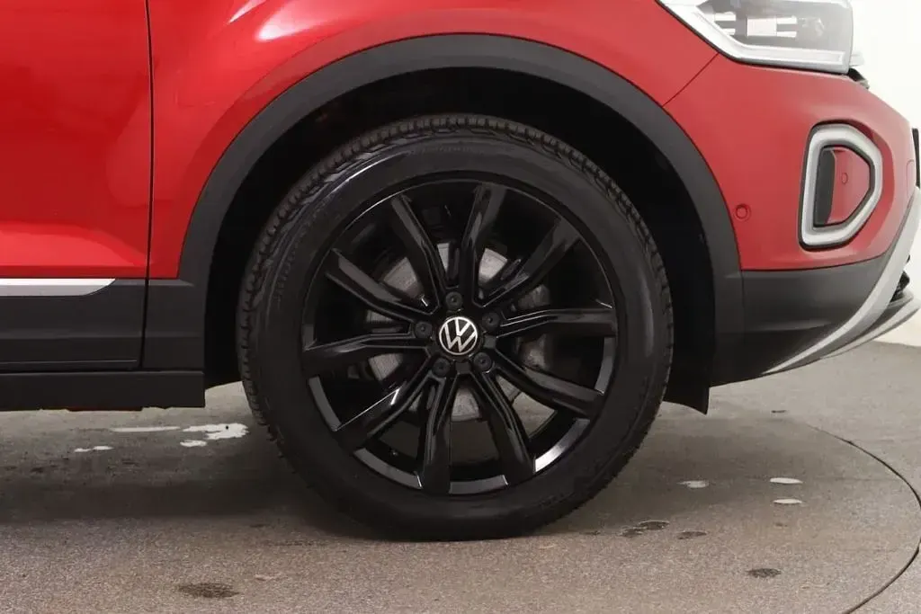 Gebraucht VW T-Roc Cabriolet Style 150 PS (110 kW) 2023 Rot Cabrio