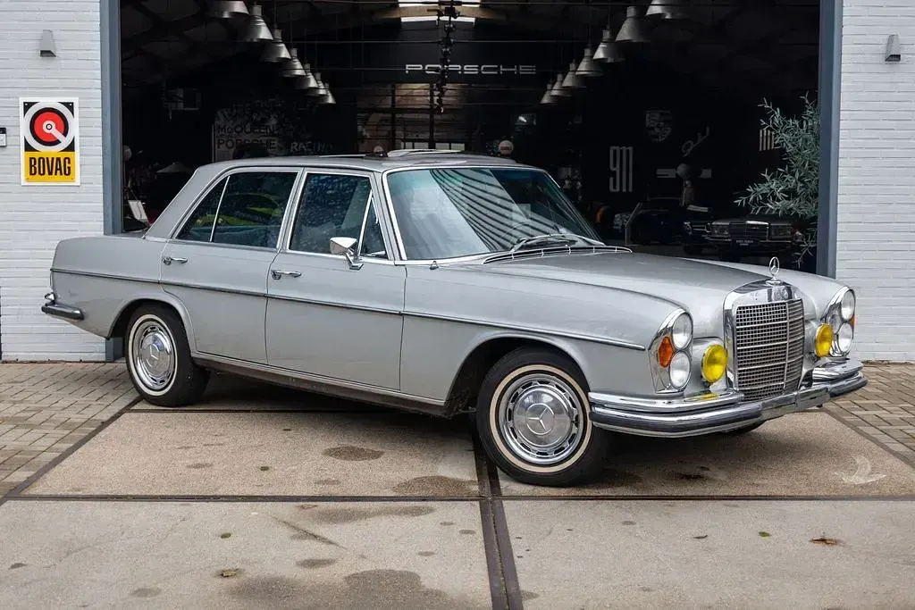 Gebraucht Mercedes S280 SE 160 PS (117 kW) 1967 Grau Limousine