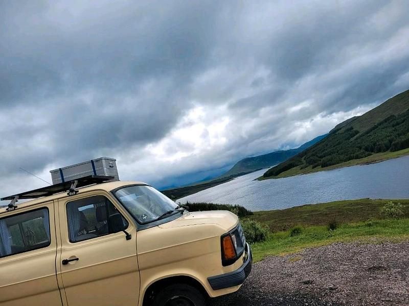 Usata Ford Transit 1986 Beige Furgone