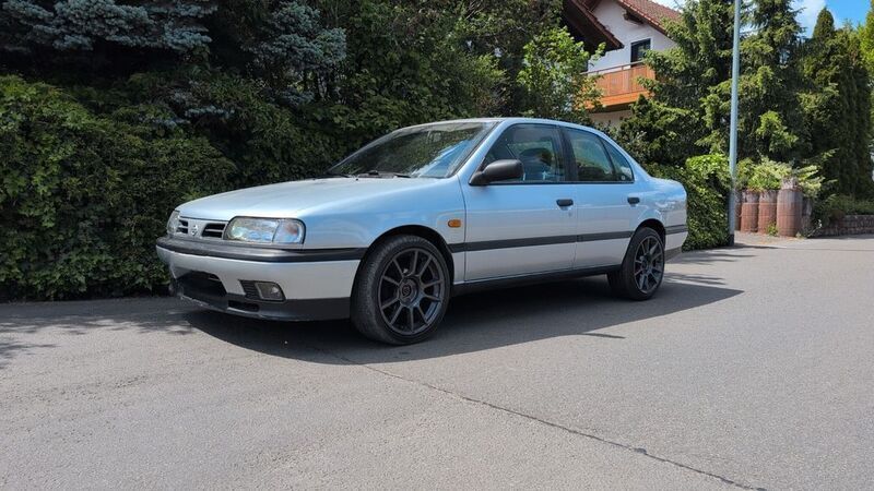 Silber Gebraucht 1993 Nissan Primera Limousine | 2.200 € - Bild 1/4