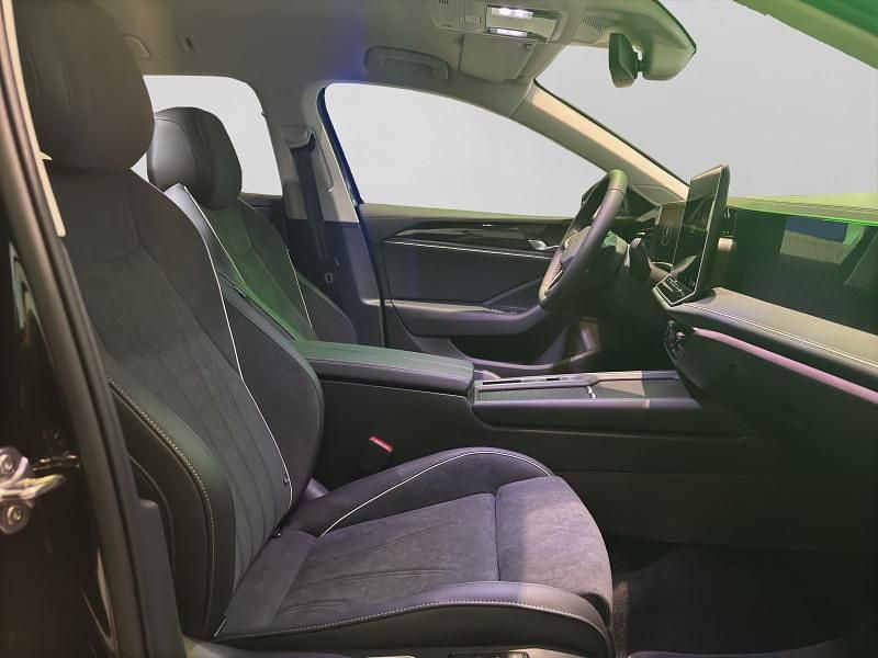 Neu VW Passat Business 150 PS (110 kW) 2025 Schwarz Kombi