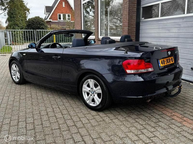 Gebraucht BMW 118 Cabriolet 143 PS (105 kW) 2009 Blau Cabrio