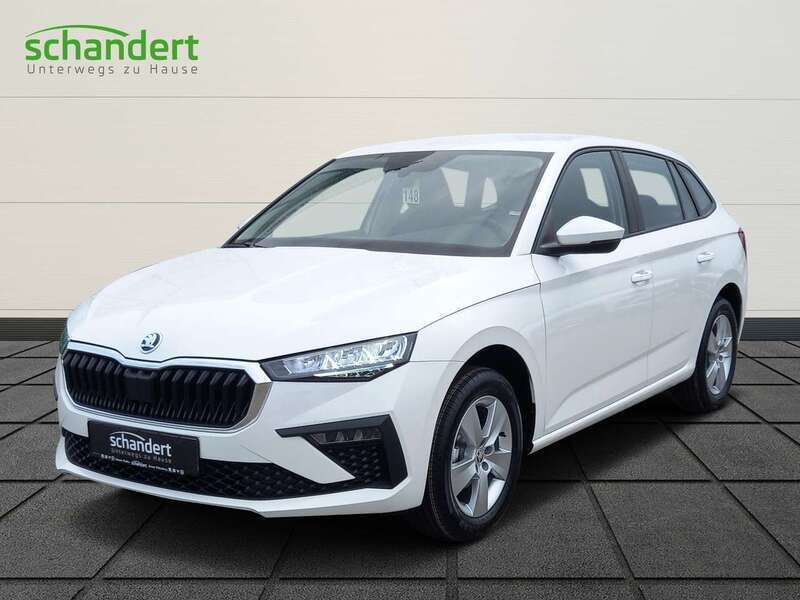 Candyweiß (weiß) Neu 2025 Skoda Scala Kleinwagen | 19.950 € (Guter Preis) - Bild 1/4