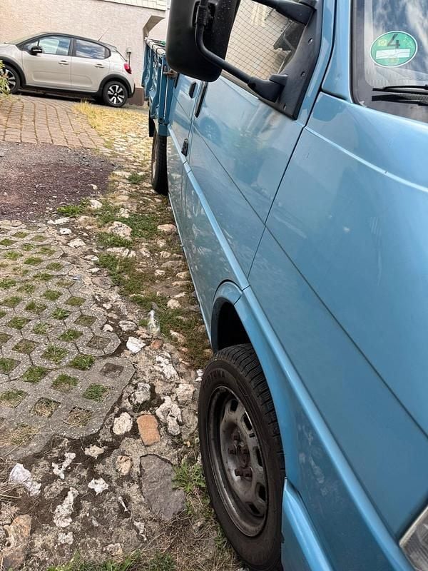 Gebraucht VW T4 84 PS (61 kW) 1991 Blau Van