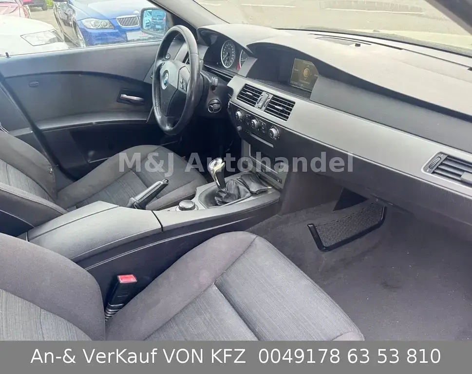 Gebraucht BMW 523 177 PS (130 kW) 2006 Grau Limousine
