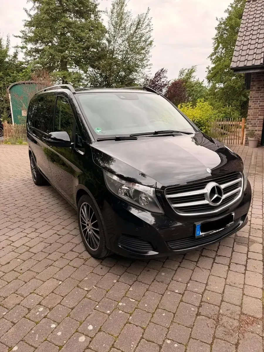 Gebraucht Mercedes V250 190 PS (139 kW) 2017 Schwarz Van / Kleinbus