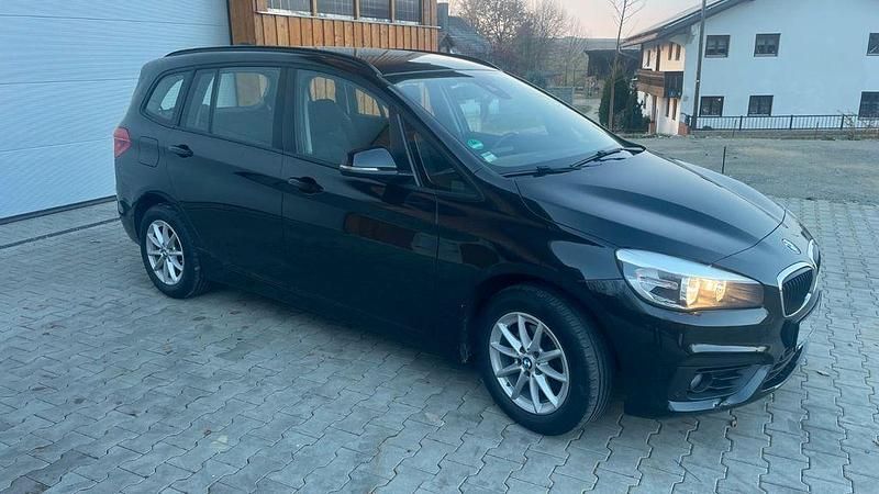 Gebraucht BMW 216 Gran Tourer Performance 116 PS (85 kW) 2018 Schwarz Van / Kleinbus