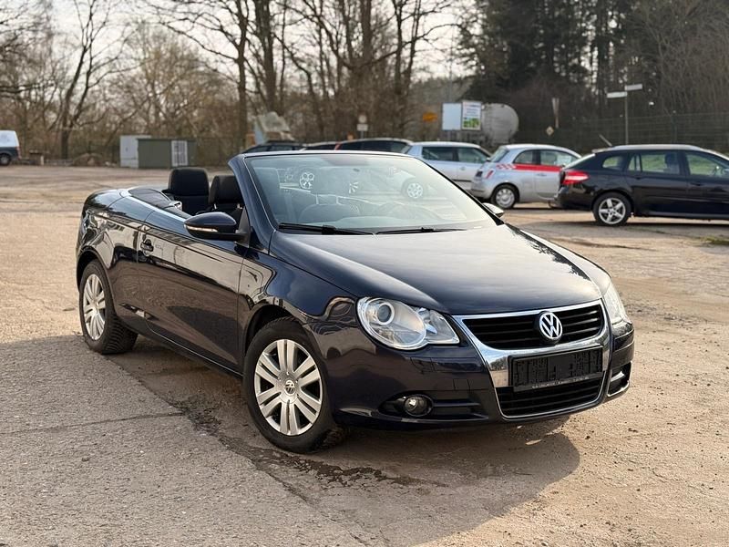 Gebraucht VW Eos 122 PS (89 kW) 2009 Blau Cabrio