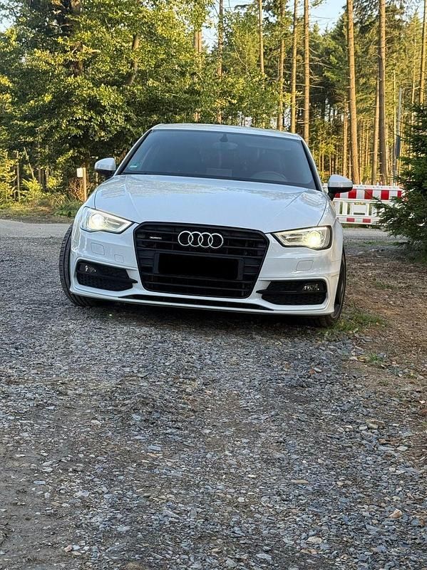 Gebraucht Audi A3 S-Line 179 PS (131 kW) 2014 Weiß Limousine