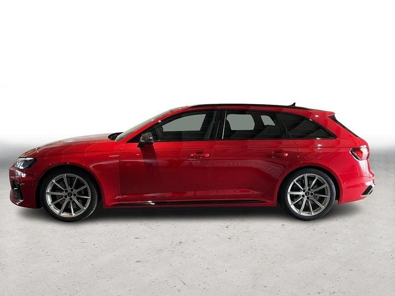 Gebraucht Audi RS4 Ambiente 450 PS (330 kW) 2024 Rot Kombi