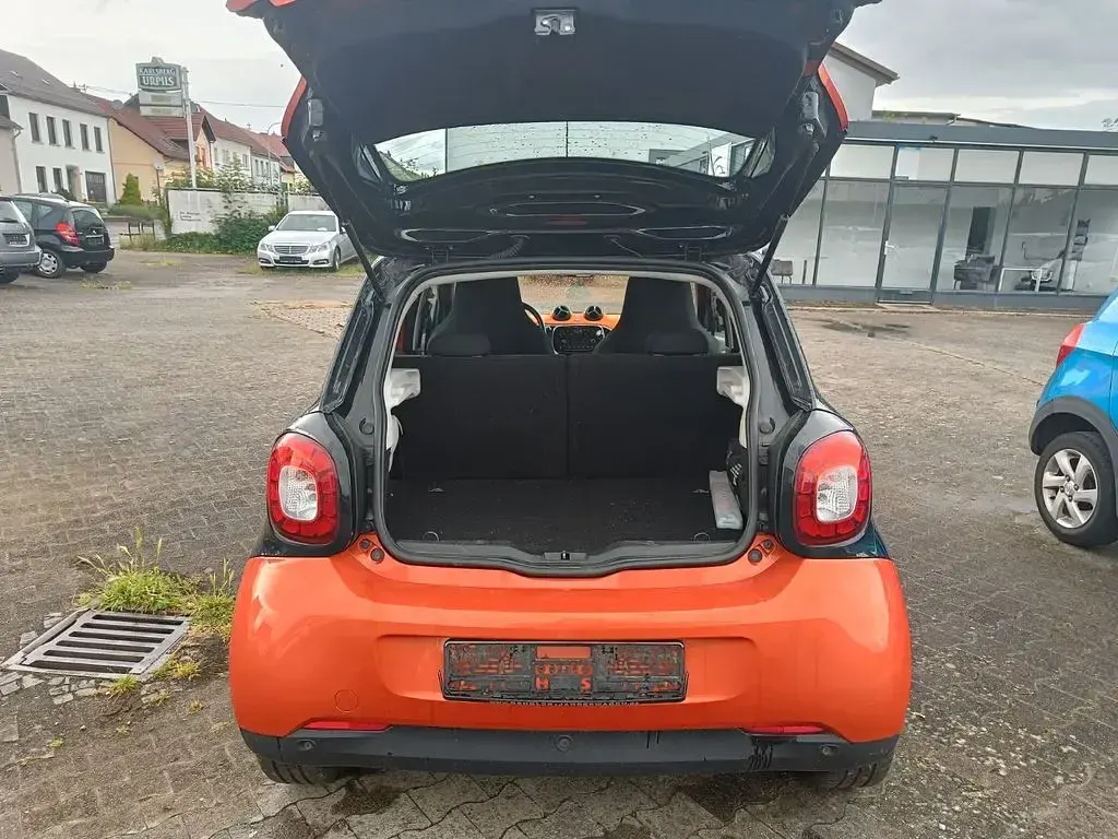 Gebraucht Smart ForFour Basis 71 PS (52 kW) 2015 Orange Kleinwagen