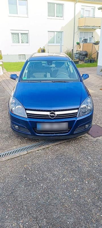Gebraucht Opel Astra 105 PS (77 kW) 2005 Blau Kombi