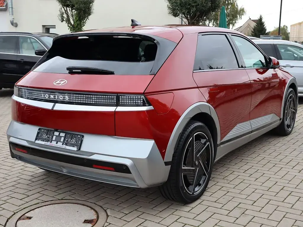 Gebraucht Hyundai Ioniq 5 167 kW (228 PS) 2025 Rot SUV