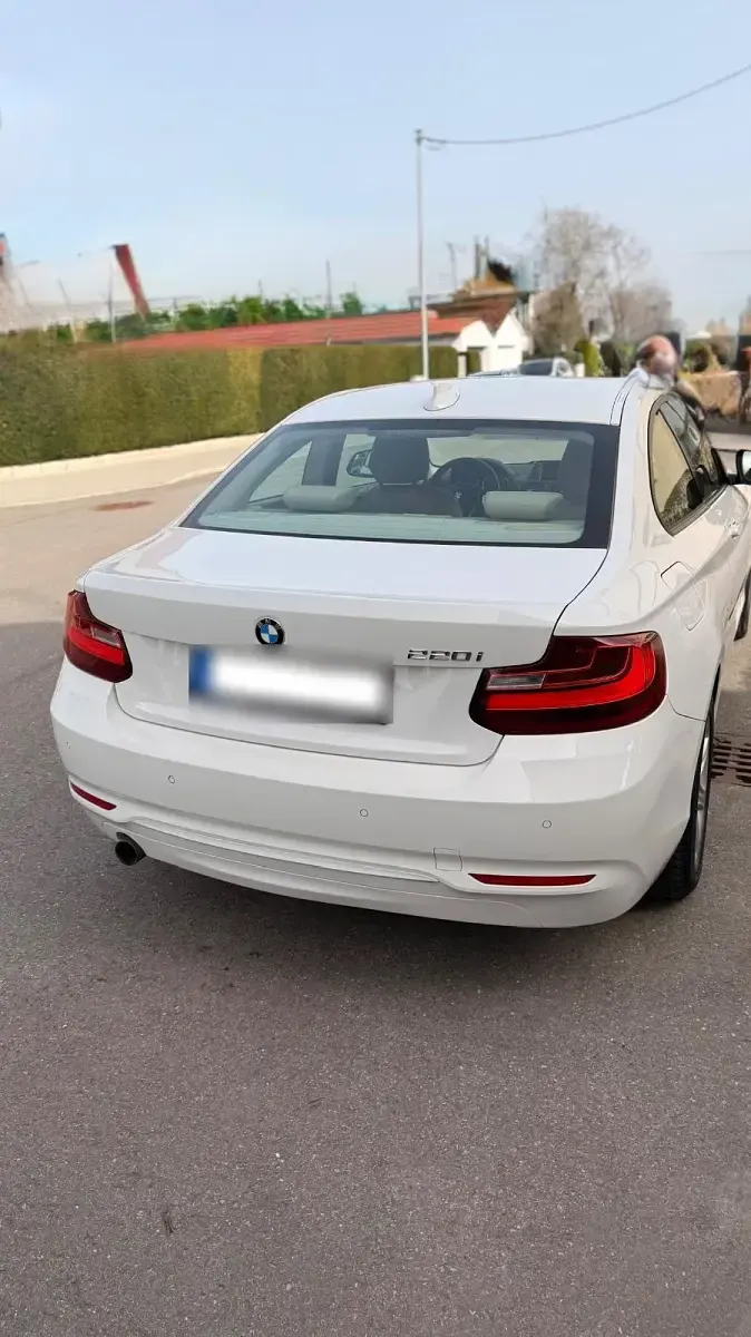 Gebraucht BMW 220 184 PS (135 kW) 2014 Weiß Coupé