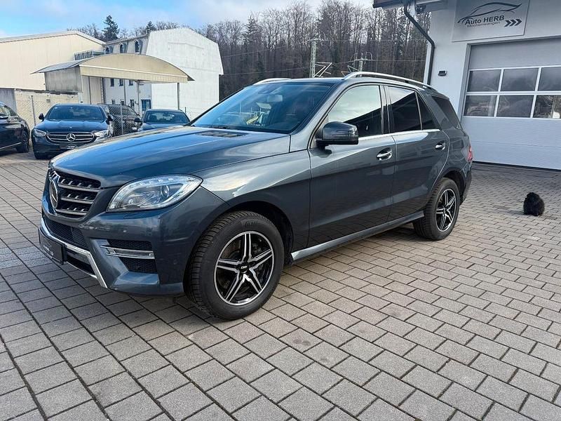 Gebraucht Mercedes ML350 258 PS (189 kW) 2014 Grau SUV