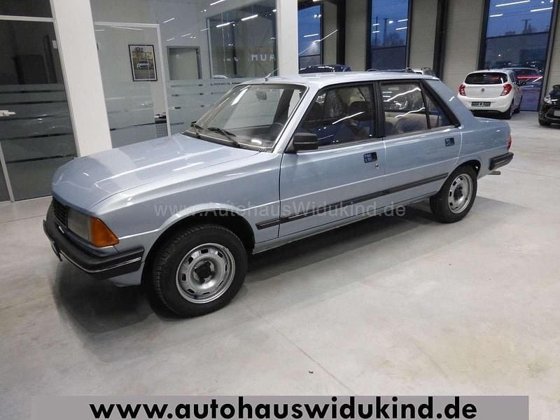 Gebraucht Peugeot 305 90 PS (66 kW) 1986 Blau Limousine